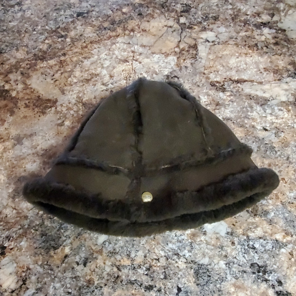 UGG Brown Shearling Bucket Hat Size Small
